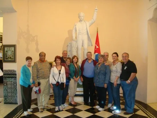 Operation Pedro Pan Group, Inc. visits the San Carlos